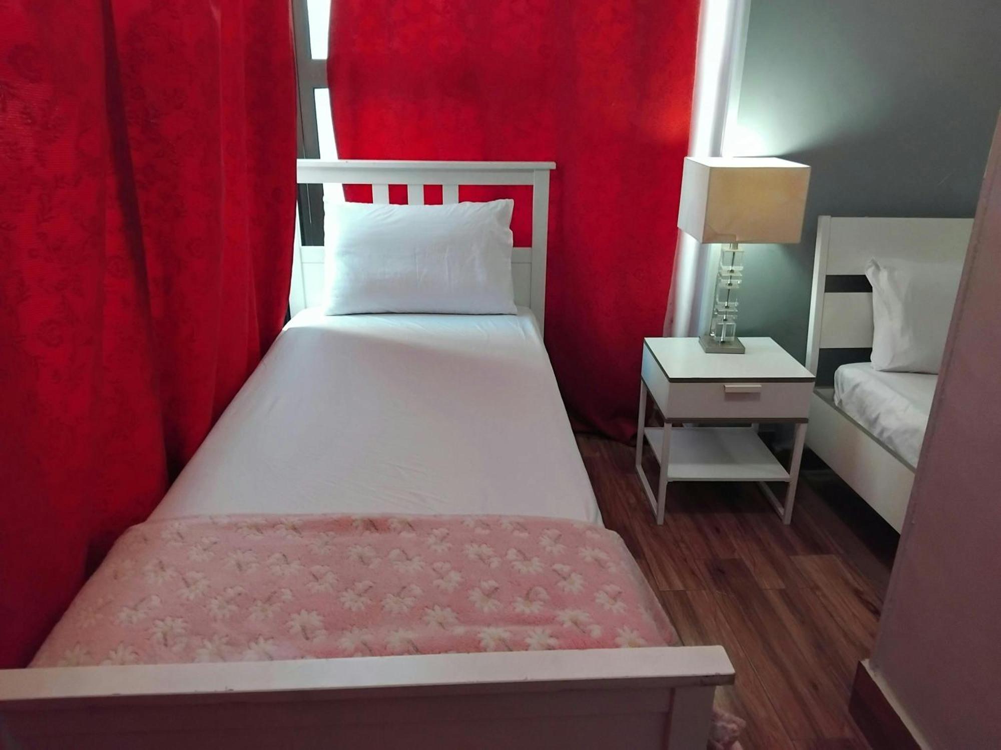 Boho Chic Retreat In The Midst Of Cairo City Life ภายนอก รูปภาพ